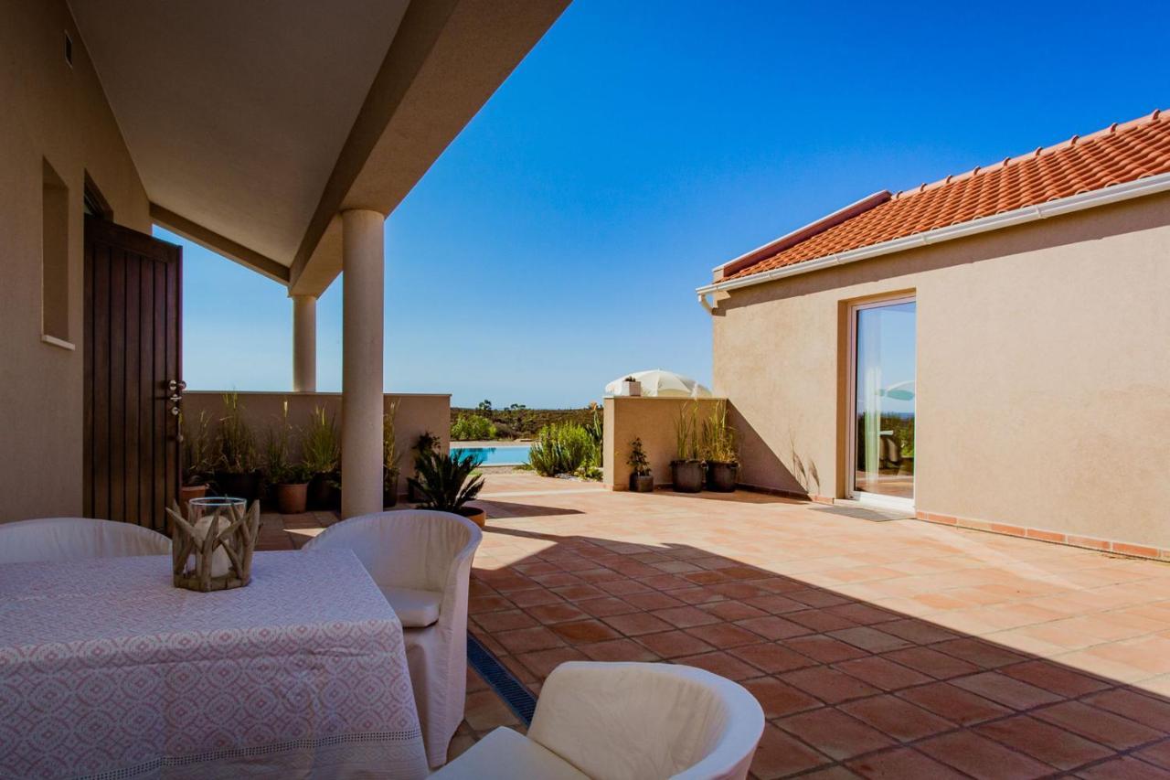 Corte Velada Guest House By Lovelystay Lagos Luaran gambar