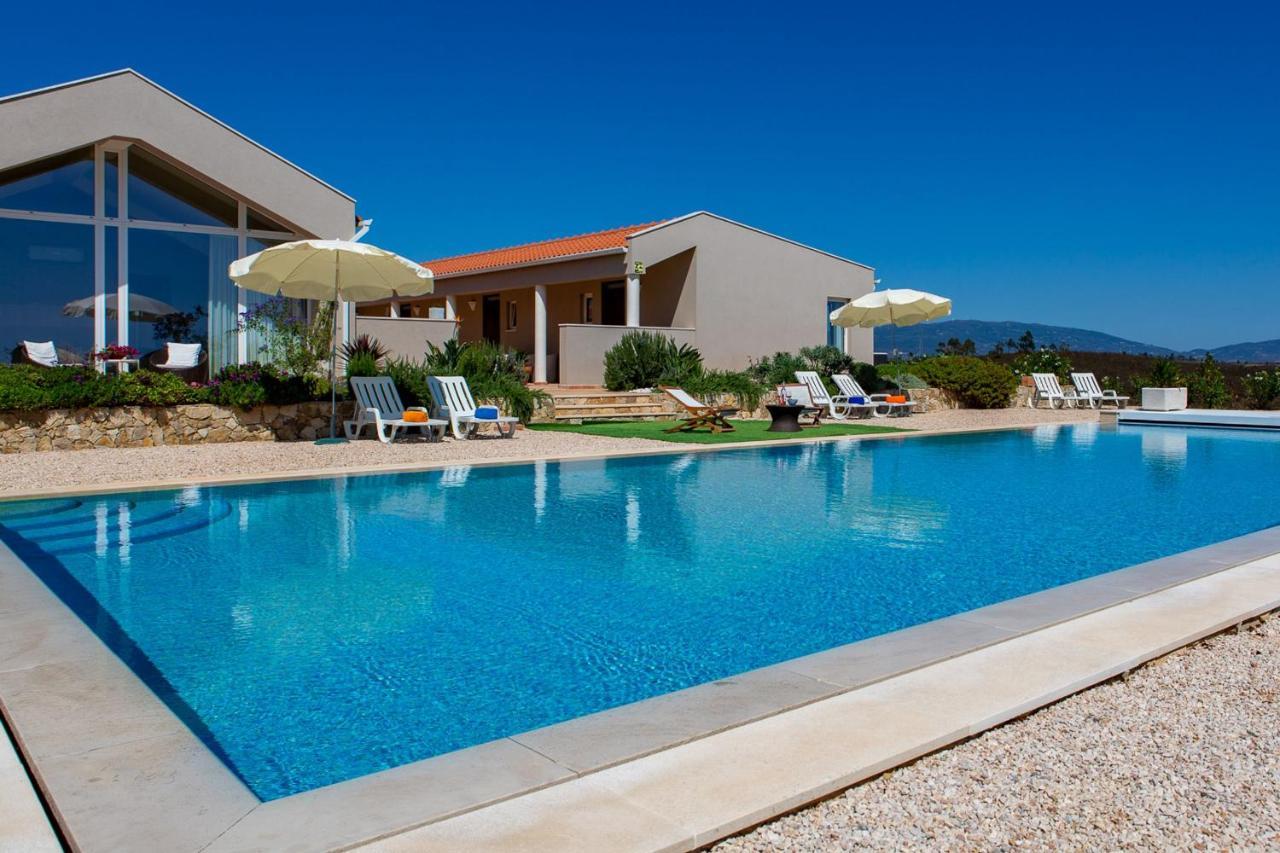 Corte Velada Guest House By Lovelystay Lagos Luaran gambar