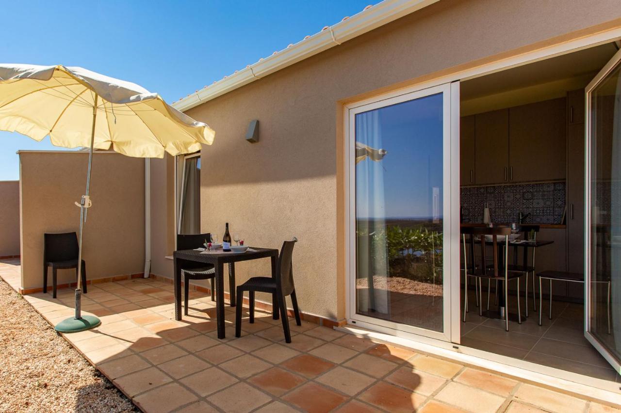 Corte Velada Guest House By Lovelystay Lagos Luaran gambar