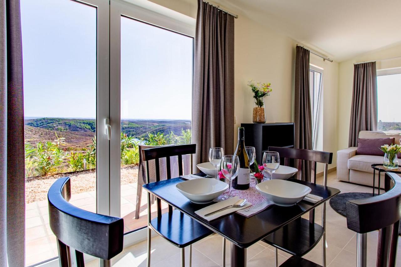 Corte Velada Guest House By Lovelystay Lagos Luaran gambar