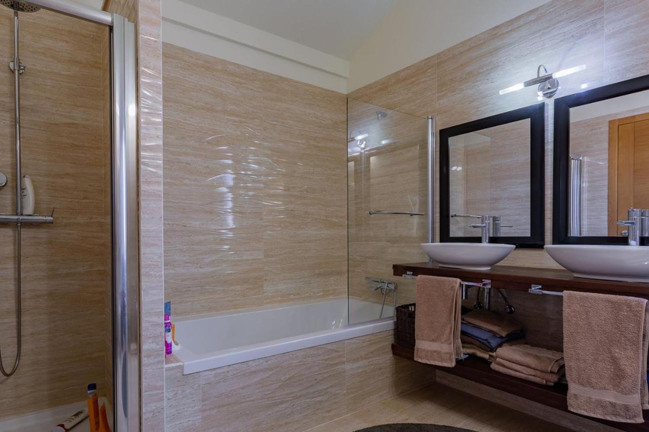 Corte Velada Guest House By Lovelystay Lagos Luaran gambar