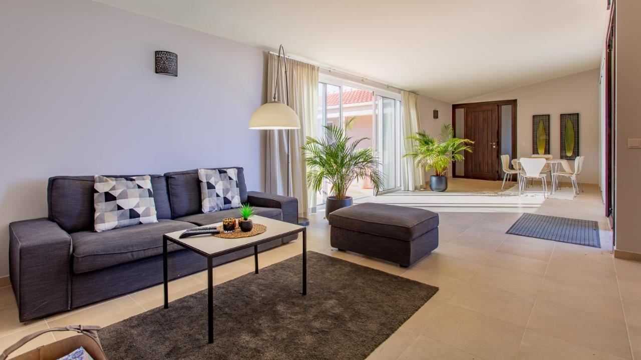 Corte Velada Guest House By Lovelystay Lagos Luaran gambar
